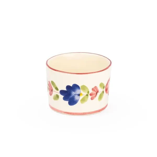 Tasse en faïence fleurie