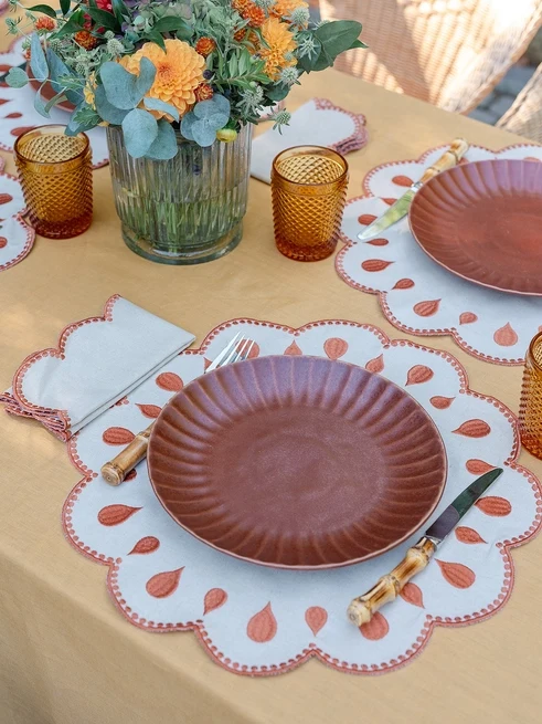 Lot de 2 sets de table ronds lavables beige et terracotta