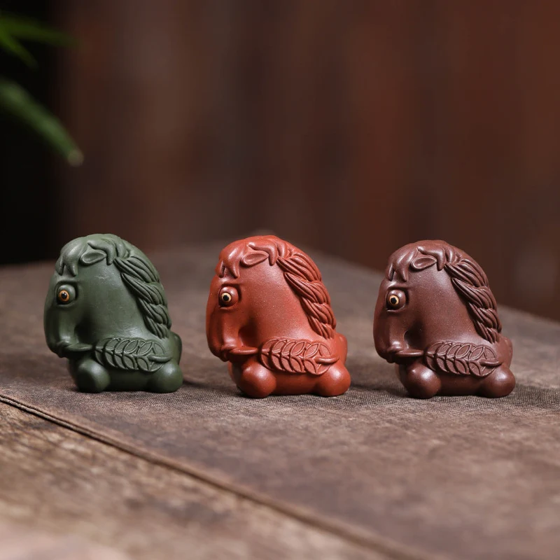 Mascottes de thé chevalier en argile