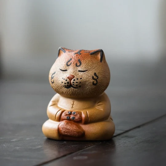 Mascotte de Thé Tigre Rugissant en Argile