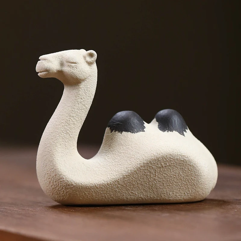 Mascottes de thé chameau en argile