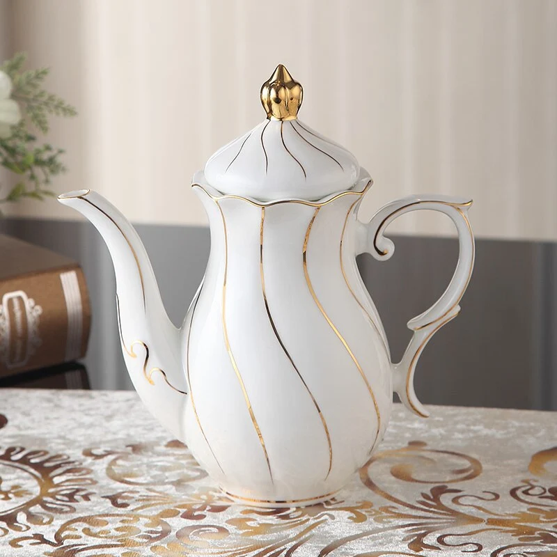 SERVICE À THÉ COMPLET EN PORCELAINE