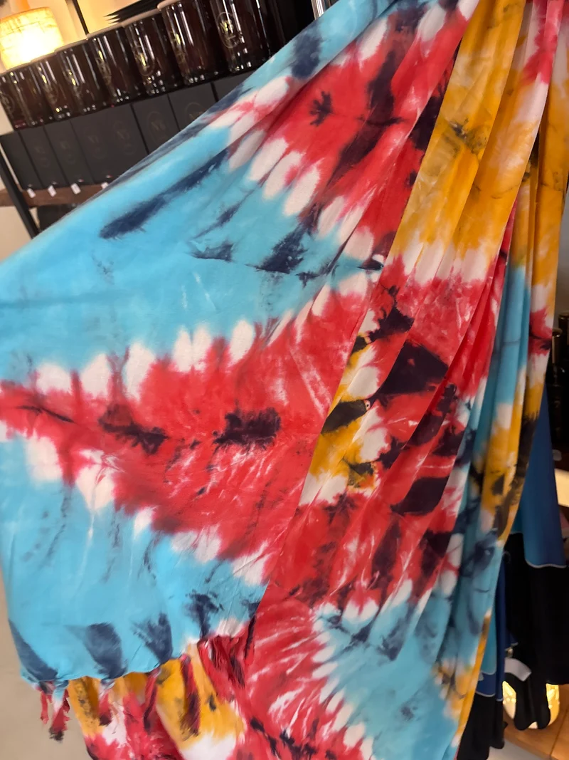Paréo viscose, tye and Die multicolore atoll palm ￼
