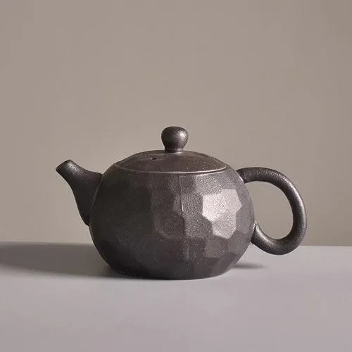 THÉIÈRE EN CÉRAMIQUE ARTISANALE