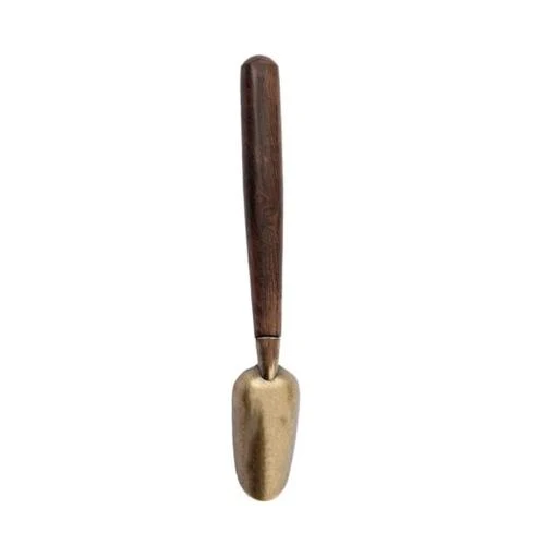 CUILLÈRE À THÉ EN CUIVRE DÉCOUVERTE