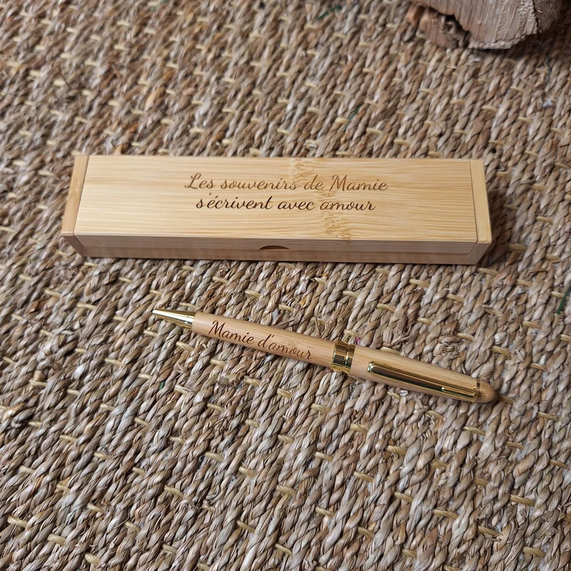 Stylo personnalisable en bambou dans coffret