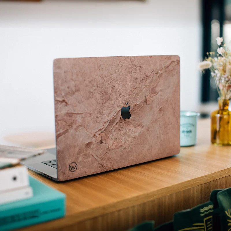 Cover en pierre MacBook RED CHILI PEPPER Premium Made in France