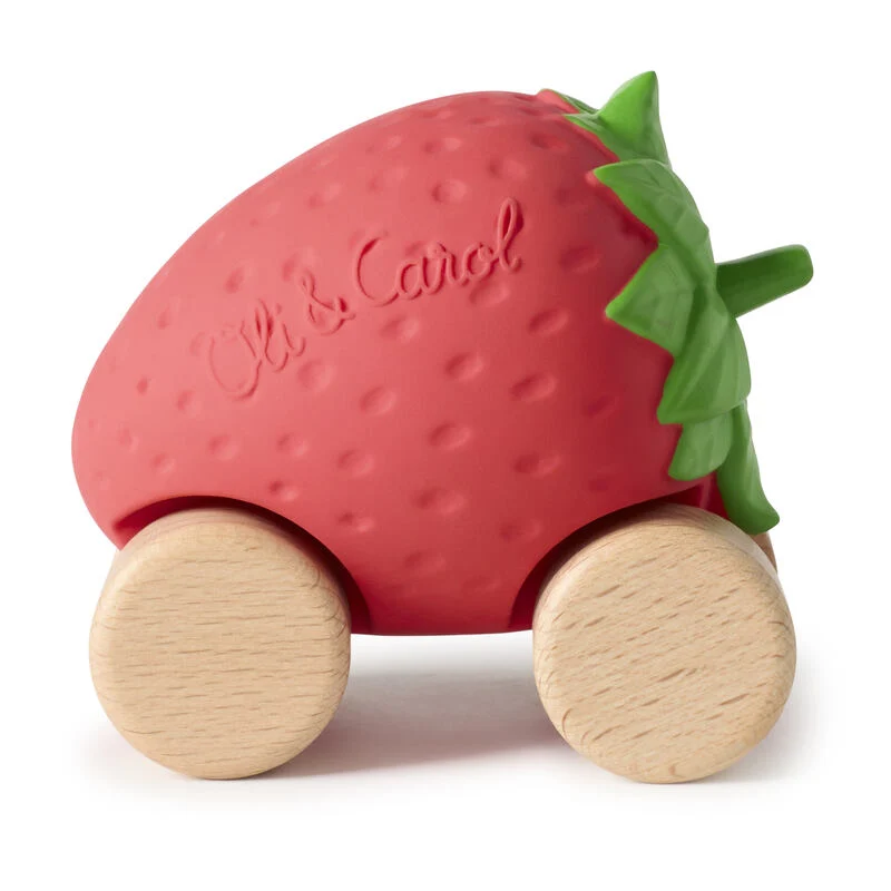 Voiture Fraise, Oli and Carol
