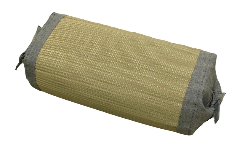 Ikehiko Corporation Bare Skin Grass Square Pillow 30X15Cm Japanese Rush Grass #3632319